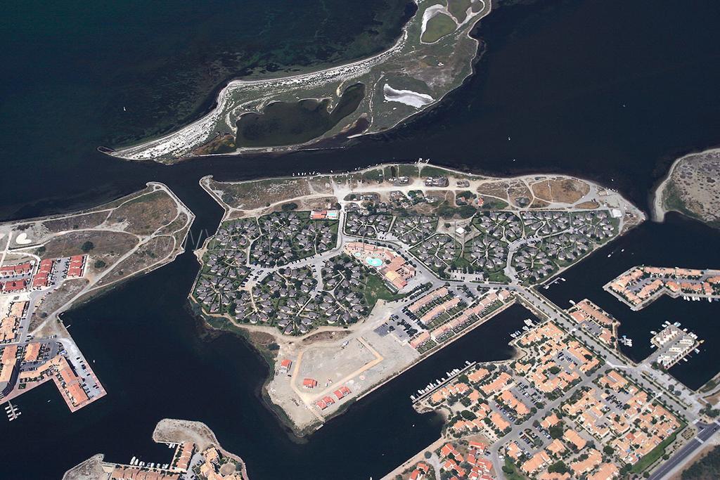 Villa 940 Sur L'Ile Des Pecheurs Le Barcares Ruang foto